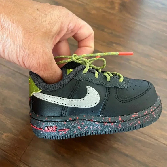Nike Air Force 1 Black Asparagus Toddlers Shoe Size 5c- NWOT - Picture 10 of 10
